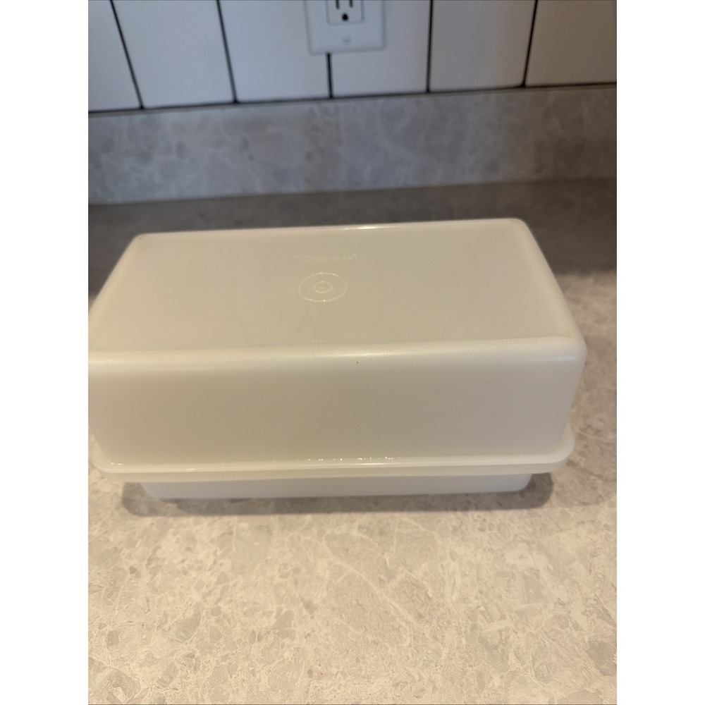 Tupperware - Picture 6 of 7